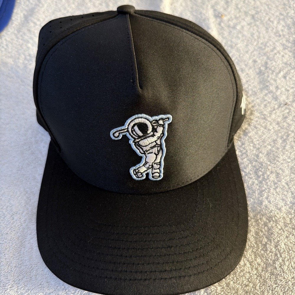 Waggle Golf Snapback Hat - Moon Shot Astronaut - Black
